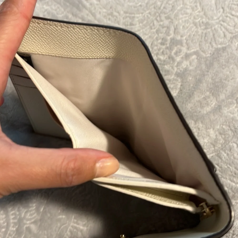 Sold Coach wallet - Picture 8 of 14